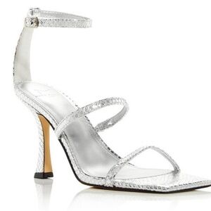 Marc Fisher Dalida Silver Snake Embossed Square Toe Heel Sandals SZ 9 Leather